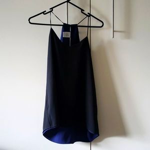 Reversible tops